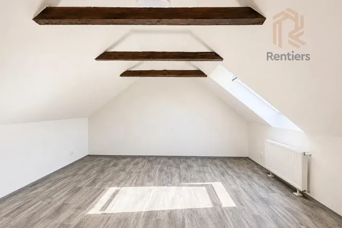 Prodej rodinného domu, Rostoklaty, 145 m2
