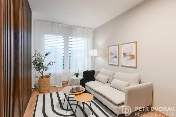 Pronájem bytu 2+kk, Praha - Strašnice, Počernická, 40 m2