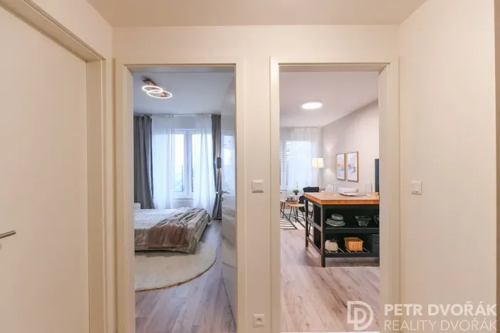 Pronájem bytu 2+kk, Praha - Strašnice, Počernická, 40 m2