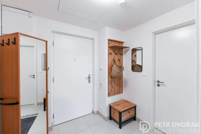 Pronájem bytu 2+kk, Praha - Strašnice, Počernická, 40 m2