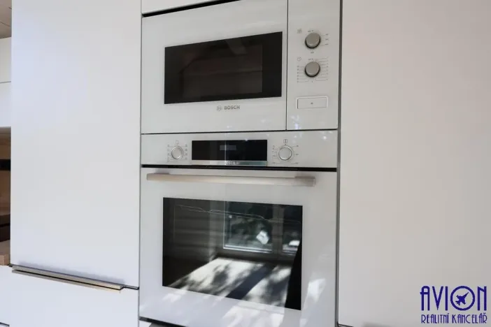 Pronájem bytu 4+kk, Praha - Stodůlky, V borovičkách, 105 m2