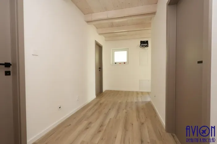 Pronájem bytu 4+kk, Praha - Stodůlky, V borovičkách, 105 m2