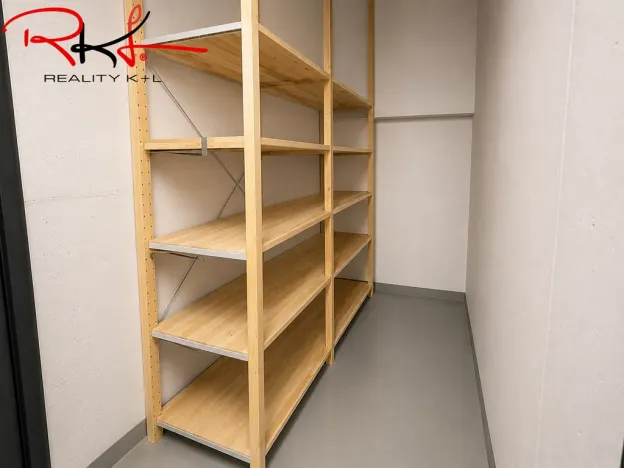 Pronájem bytu 2+kk, Praha, Sousedíkova, 65 m2