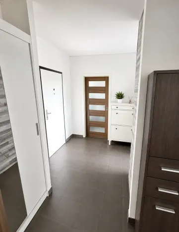 Pronájem bytu 3+1, Praha - Bohnice, Kusého, 75 m2