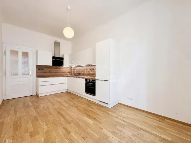 Pronájem bytu 2+kk, Praha - Nusle, Oldřichova, 47 m2