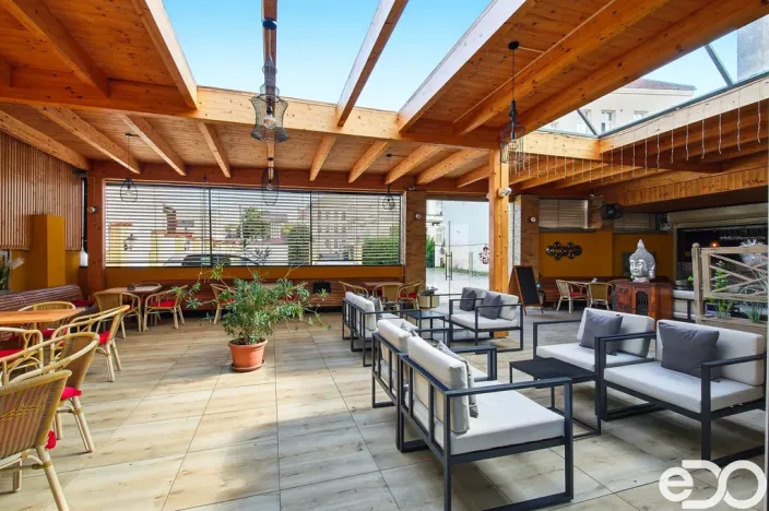 Pronájem restaurace, Mladá Boleslav, Českobratrské náměstí, 250 m2