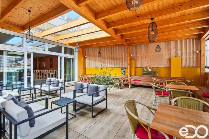 Pronájem restaurace, Mladá Boleslav, Českobratrské náměstí, 250 m2