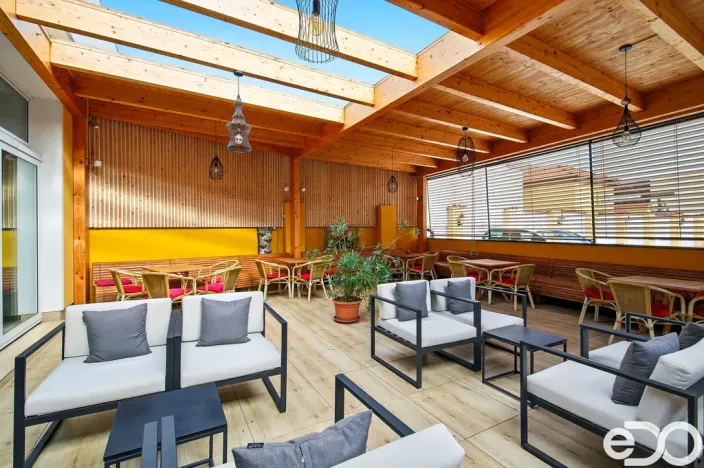 Pronájem restaurace, Mladá Boleslav, Českobratrské náměstí, 250 m2