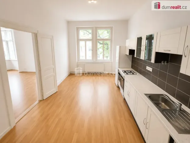 Pronájem bytu 3+1, Praha - Dejvice, Dejvická, 115 m2
