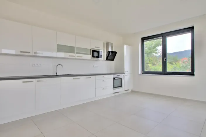 Pronájem bytu 2+kk, Dobřichovice, Anglická, 70 m2