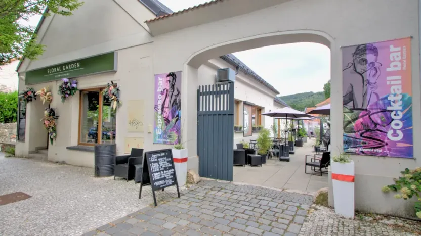 Pronájem bytu 2+kk, Dobřichovice, Anglická, 70 m2