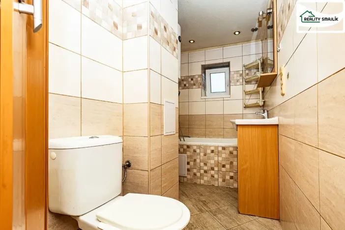 Prodej bytu 2+1, Cheb, Riegerova, 42 m2