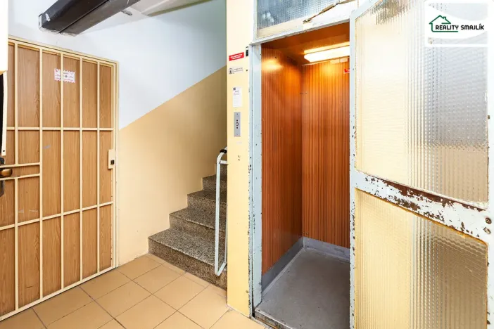Pronájem bytu 1+1, Cheb, Hrnčířská, 35 m2