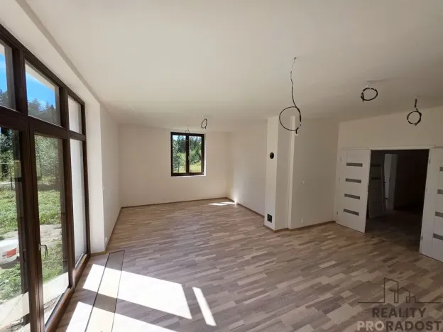 Prodej rodinného domu, Karlovy Vary, 101 m2