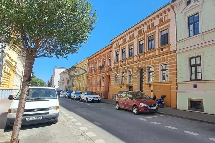 Pronájem bytu 2+kk, České Budějovice, Skuherského, 37 m2