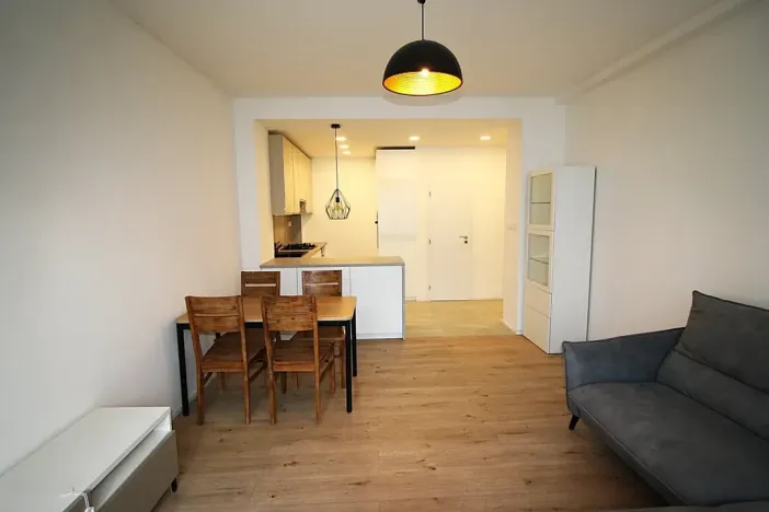 Pronájem bytu 2+kk, Praha - Karlín, Pobřežní, 58 m2
