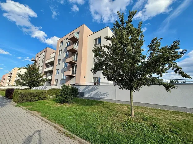 Pronájem bytu 1+kk, Praha - Letňany, Kadečkové, 34 m2