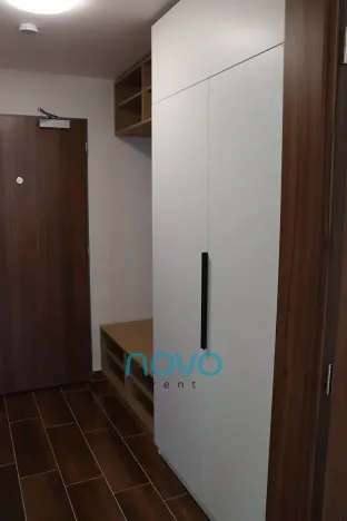 Pronájem bytu 1+kk, Praha - Hostivař, Arnošta Staňka, 35 m2