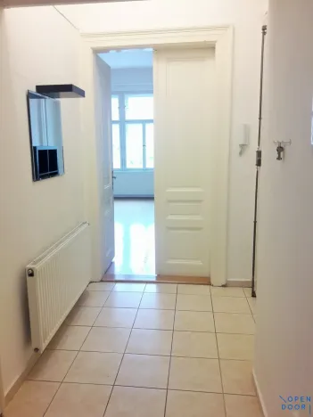 Pronájem bytu 2+1, Praha - Bubeneč, Korunovační, 70 m2