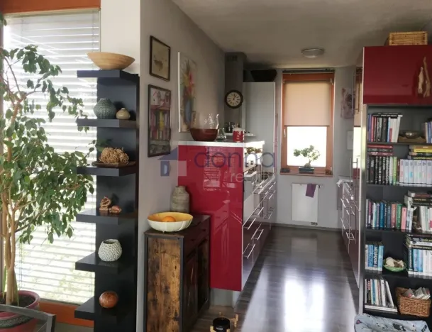 Pronájem bytu 2+kk, Praha, Květinková, 70 m2