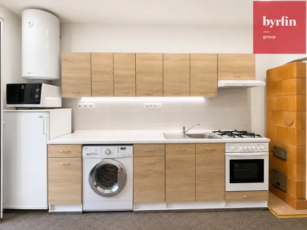 Pronájem bytu 1+1, Opava, Na Rybníčku, 37 m2