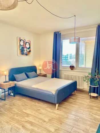 Pronájem bytu 1+1, Ostrava, Garážní, 40 m2