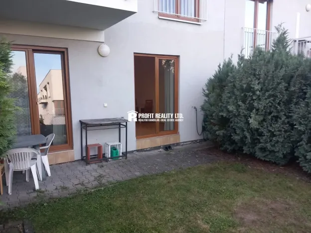 Pronájem bytu 2+kk, Zbuzany, Lomená, 66 m2