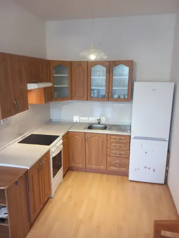 Pronájem bytu 2+kk, Zbuzany, Lomená, 66 m2
