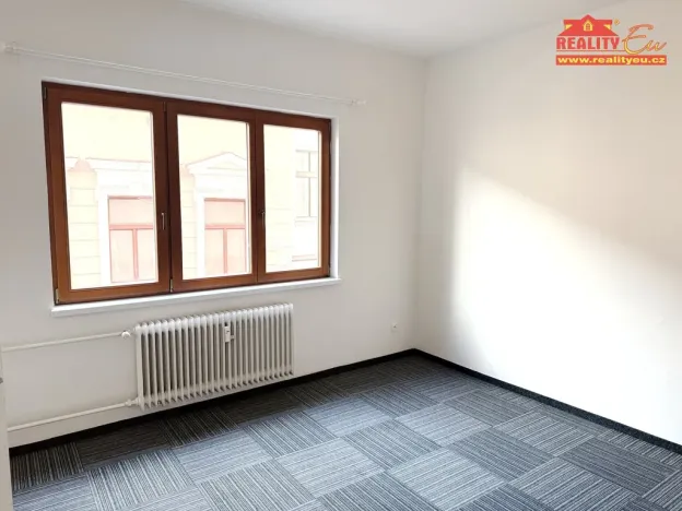 Pronájem bytu 2+1, Náchod, Hrašeho, 58 m2