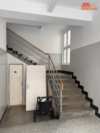 Pronájem bytu 2+1, Náchod, Hrašeho, 58 m2