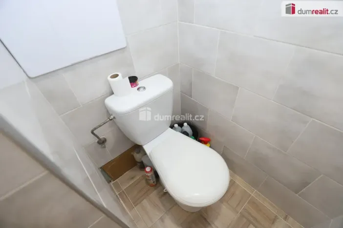 Prodej bytu 1+1, Horní Slavkov, U Lesoparku, 36 m2