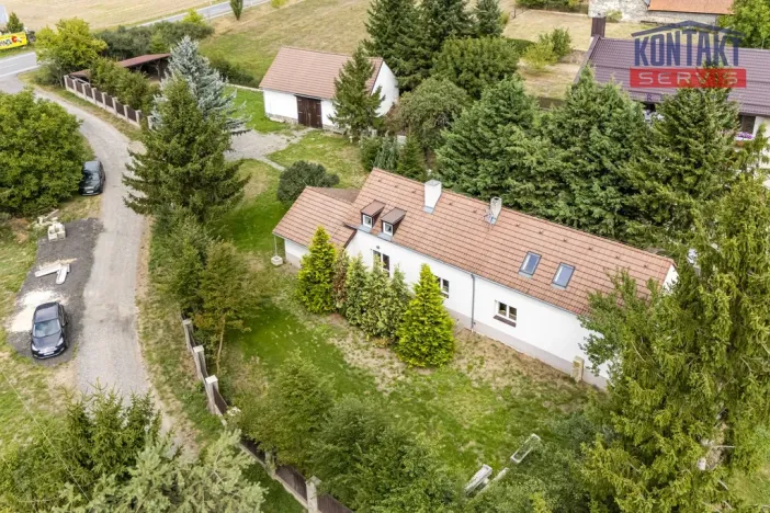 Prodej rodinného domu, Zalužany, 175 m2