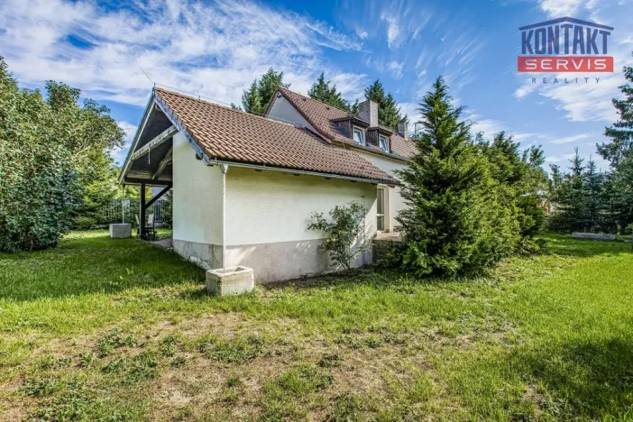 Prodej rodinného domu, Zalužany, 175 m2