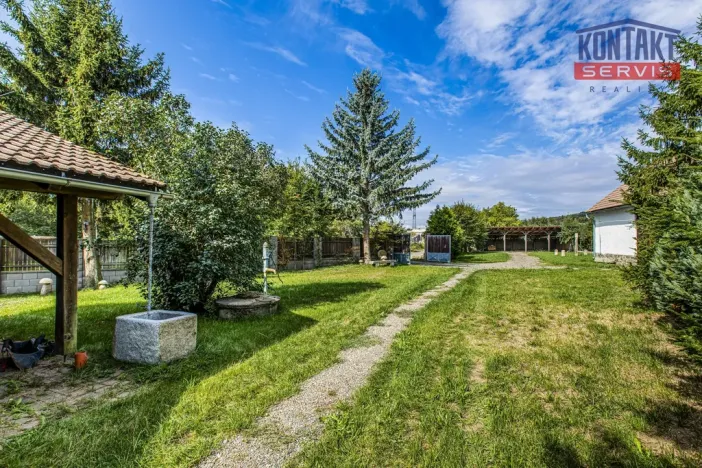 Prodej rodinného domu, Zalužany, 175 m2