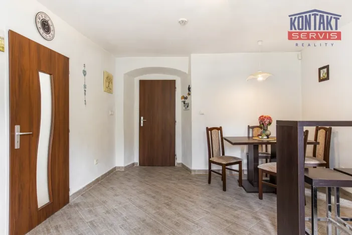 Prodej rodinného domu, Zalužany, 175 m2
