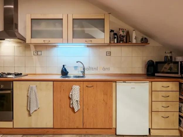 Pronájem atypického bytu, Beroun - Beroun-Závodí, Pražská, 40 m2