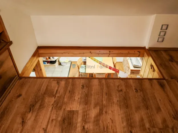 Pronájem atypického bytu, Beroun - Beroun-Závodí, Pražská, 40 m2