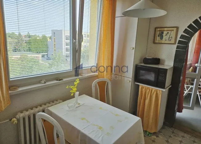 Pronájem bytu 3+1, Praha, Wassermannova, 80 m2