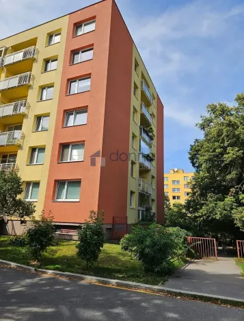 Pronájem bytu 3+1, Praha, Wassermannova, 80 m2