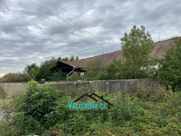 Prodej výrobních prostor, Kroměříž - Bílany, 6327 m2