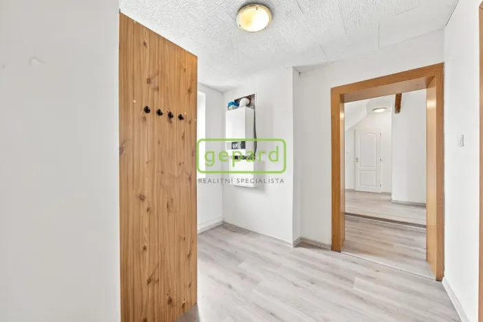 Prodej bytu 3+1, Kralupy nad Vltavou, Lidové nám., 90 m2