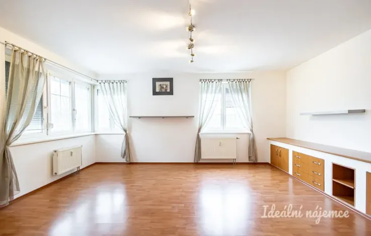 Pronájem bytu 2+kk, Praha - Střížkov, Habartická, 68 m2