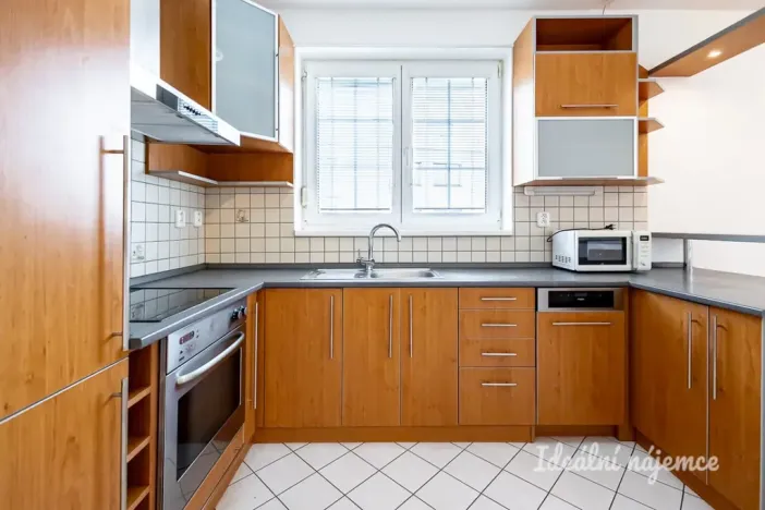 Pronájem bytu 2+kk, Praha - Střížkov, Habartická, 68 m2