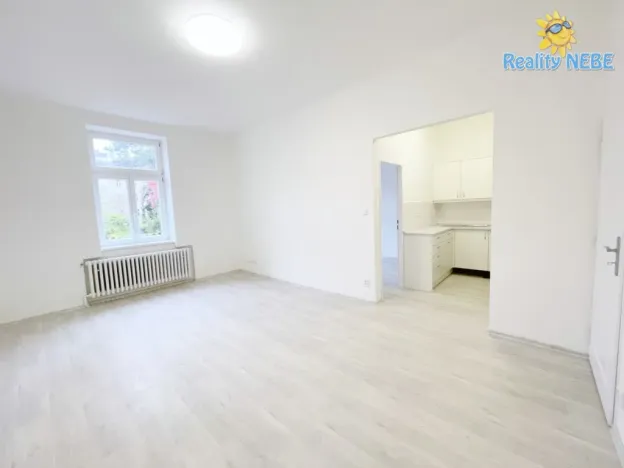 Pronájem bytu 2+kk, Praha - Žižkov, Čajkovského, 47 m2