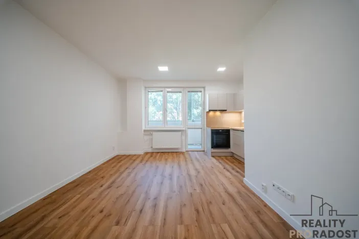 Prodej bytu 1+kk, Ostrava - Poruba, Sokolovská, 28 m2