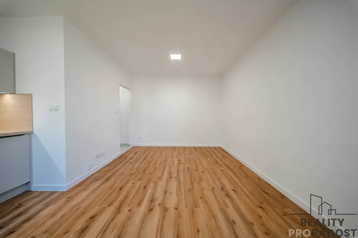 Prodej bytu 1+kk, Ostrava - Poruba, Sokolovská, 28 m2