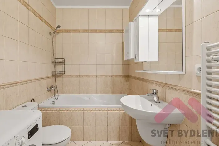 Pronájem bytu 2+kk, Praha - Krč, Tavolníková, 52 m2