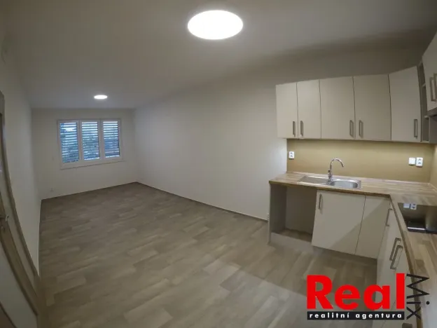 Pronájem bytu 2+kk, Rajhradice, Opatovická, 58 m2