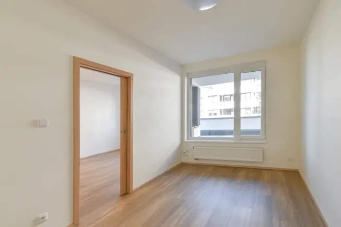 Pronájem bytu 2+kk, Praha - Dolní Měcholupy, Honzíkova, 54 m2