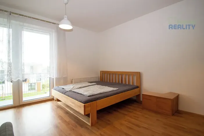 Pronájem bytu 1+kk, Brandýs nad Labem-Stará Boleslav, Hlavenecká, 36 m2